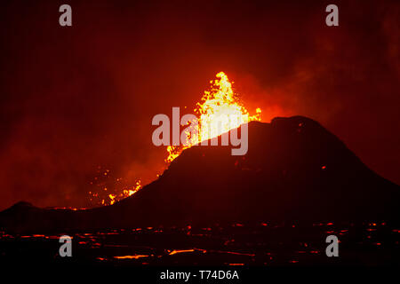 Kilauea Volcano, May 2018 eruption, East Rift Zone, Leilani Estates subdivision; Pahoa, Island of Hawaii, Hawaii, United States of America Stock Photo