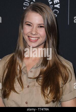 Bindi Irwin arrives at the Los Angeles premiere of "The Nice Guys" at