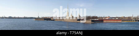 Panorama of the Neva river and the Peter and Paul Fortress on a sunny April day. Saint-Petersburg, Russia Stock Photo