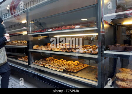 Denmark. Copenhagen. Bakery. Danish pastries Stock Photo - Alamy