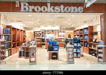 Brookstone store hi res stock photography and images Alamy