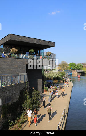 The Lighterman restaurant on the banks of Regent's Canal at Kings Cross, in spring sunshine, in North London, UK Stock Photo