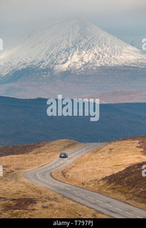 Car on A832 road near Dundonnell, Wester Ross Stock Photo