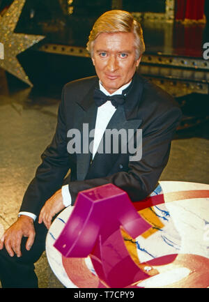 Mann-O-Mann, Spielshow mit Moderator Peer Augustinski, Deutschland 1992 - 1995 Stock Photo