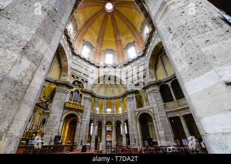 Basilica of San Lorenzo Maggiore is one of the oldest churches in Milan, Lombardy, Italy. Stock Photo