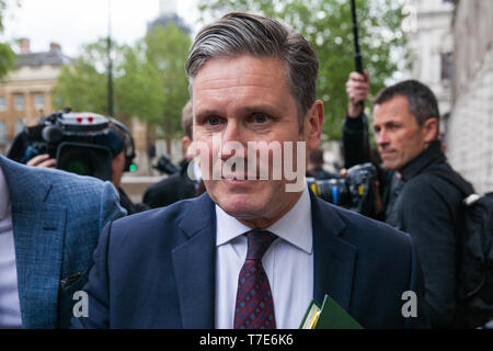 Sir Keir Starmer arrives at the Cabinet Office for Cross-party talks ...