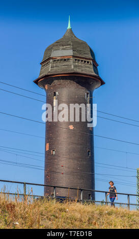 Wasserturm, Bahnhof Ostkreuz, Friedrichshain, Berlin Deutschland Stock Photo