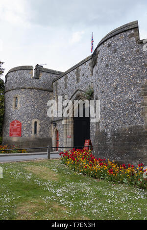 Arundel castle Entrance surrounded by Tulips Stock Photo