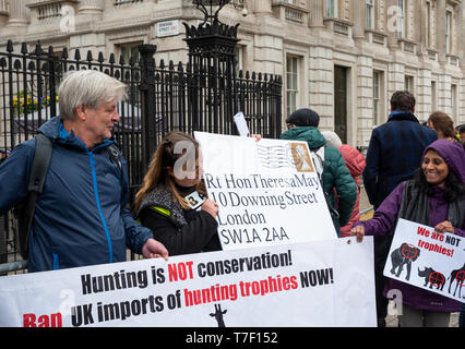 The London March Against Trophy Hunting and Extinction gathered at Cavendish Square and marched through Central London to Downing Street.