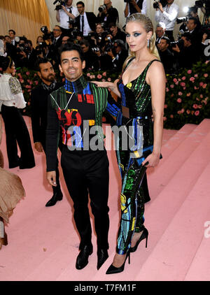 Joe Jonas, Sophie Turner at arrivals for Met Gala Costume Institute Benefit  and Opening of In America: An Anthology of Fashion - Part 5, The  Metropolitan Museum of Art, New York, NY