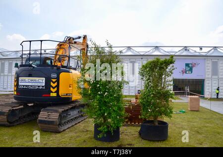 rarely seen; the setting up of the annual RHS chelsea flower show in london england may 2019 UK Stock Photo