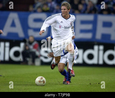 OLAF THON GERMANY & SCHALKE 04 22 June 1998 Stock Photo ...