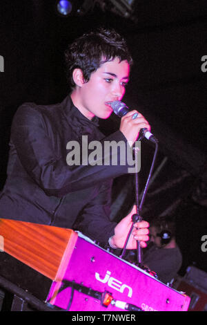 Mira Aroyo vocalist in Ladytron performing at the Reading Festival 2001 Stock Photo