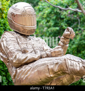 【A・セナ】AYRTON SENNA FINE ART STATUE SEP091443 - AYRTON SENNA FINE ART STATUE - Previews World