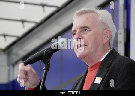 Chesterfield, Derbyshire, UK. 6 May 2019.  John McDonnell, British Labour politician and Shadow Chancellor of the Exchequer speaks at the annual Chesterfield May Day Rally. Supported by unions including the TUC and ASLEF, other speakers included Labour MP for Chesterfield, Toby Perkins Stock Photo