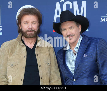 54th Academy of Country Music Awards at the MGM Grand Garden Arena on April 7, 2019 in Las Vegas, NV  Featuring: Ronnie Dunn, Kix Brooks Where: Las Vegas, Nevada, United States When: 07 Apr 2019 Credit: Nicky Nelson/WENN.com Stock Photo