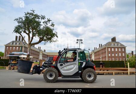 rarely seen; the setting up of the annual RHS chelsea flower show in london england may 2019 UK Stock Photo