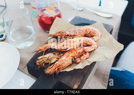 Grilled shrimp skewers. Seafood, shellfish Shrimps Prawns Stock Photo