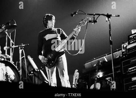 Pink floyd animals Black and White Stock Photos & Images - Alamy