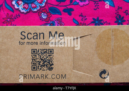 Scan me for more information on packaging of 3/4 sleeve PJ set from Primark Stock Photo