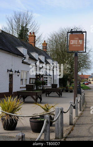 The Coffee Pot, Yardley Gobion, Northamptonshire Stock Photo - Alamy