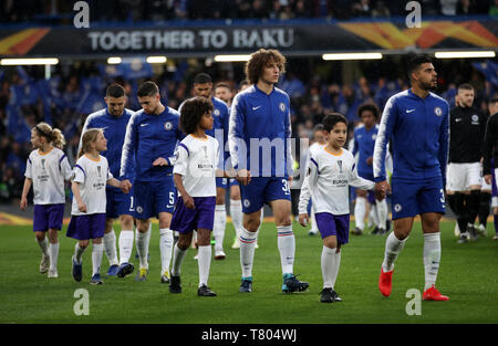 The Chelsea team walk out during the UEFA Europa League, Semi Final, Second Leg at Stamford Bridge, London. Stock Photo