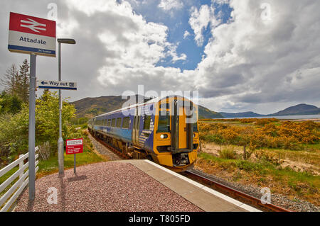 SCOTRAIL KYLE LINE INVERNESS TO KYLE OF LOCHALSH SCOTLAND ATTADALE STATION TRAIN ENTERING STATION FROM KYLE OF LOCHALSH Stock Photo