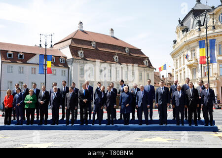 Sibiu, Romania. 9th May, 2019. Family photo of the Informal Summit of Heads of State of government of the European Union in Sibiu, Romania. 9th May, 2019. Credit: JP Black/ZUMA Wire/Alamy Live News Stock Photo