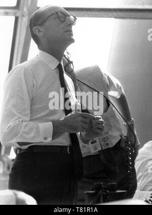 Apollo 11, George Mueller in Launch Control Center, 1969 Stock Photo