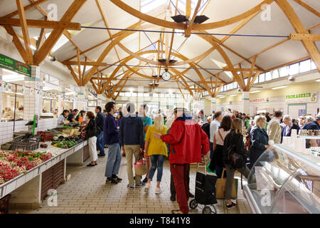 Saint Servan Indoor Market in Paramé District of Saint Malo, Britanny, France Stock Photo