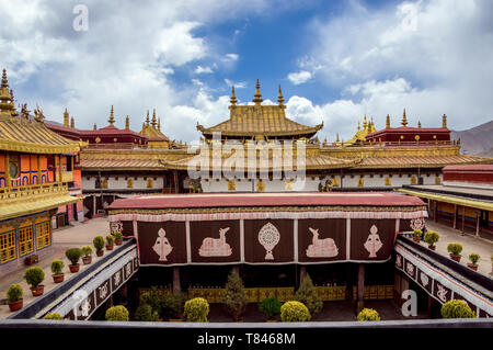 The Jokhang Temple in Lhasa, Tibet Stock Photo