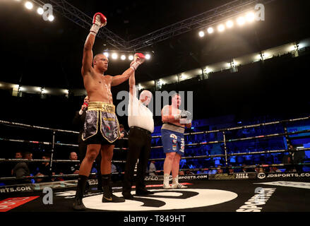 Fabio Wardley (right) during his Heavyweight bout against Daniel Dubois ...