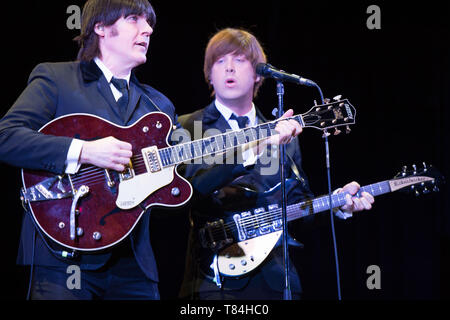 Glasgow, UK. 10 May 2019. LET IT BE, The Musical. The Iconic music of The Beatles with LET IT BE, the spectacular new concert jam-packed with over 40 of The Beatles’ greatest hits! Direct from the West End, this international hit show celebrates the legacy of the world’s greatest rock ‘n’ roll band. Reliving The Beatles’ meteoric rise from their humble beginnings to the heights of Beatlemania with live performances of early tracks including Twist and Shout and She Loves You as well as global mega-hits Yesterday, Hey Jude, Come Together and Let It Be. Credit: Colin Fisher/Alamy Live News Stock Photo