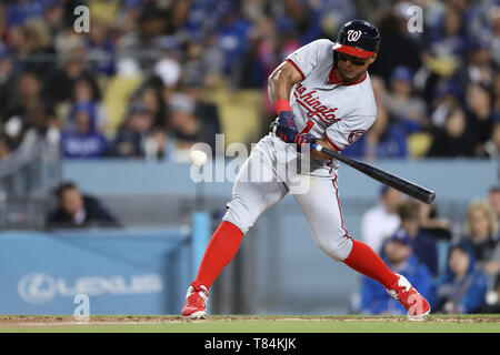 Los Angeles, CA, USA. 10th May, 2019. Washington Nationals shortstop Wilmer Difo (1) eyes an incoming pitch during the game between the Washington Nationals and the Los Angeles Dodgers at Dodger Stadium in Los Angeles, CA. (Photo by Peter Joneleit) Credit: csm/Alamy Live News Stock Photo