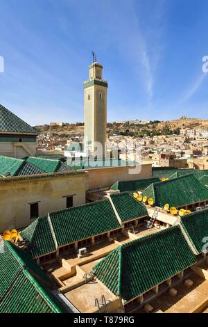 Morocco, Middle Atlas, Fes, Imperial City, Fes el Bali District, medina listed as World Heritage by UNESCO, the Zaouïa Moulay Idriss, Moulay Idriss II Mausoleum Stock Photo