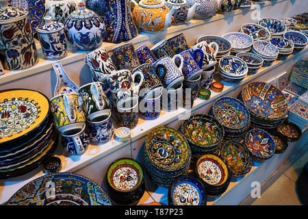 Colorful handmade bowls in a tourist gift shop at Istanbul Stock Photo