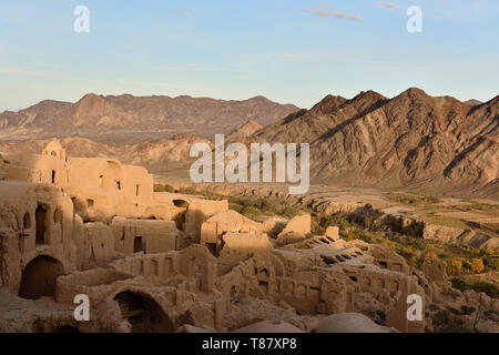 Cumbling mud-brick village of Kharanaq, Silk Road Yazd, Iran. Stock Photo