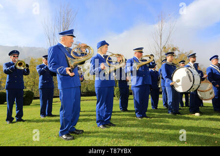 Batterie fanfare 'La Renaissance'. Cérémonie du 11 novembre. Monument aux morts. Saint-Gervais-les-Bains. Stock Photo