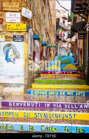 Italy, Sicily, Agrigento, historic centre, street art by the association Culturart Stock Photo