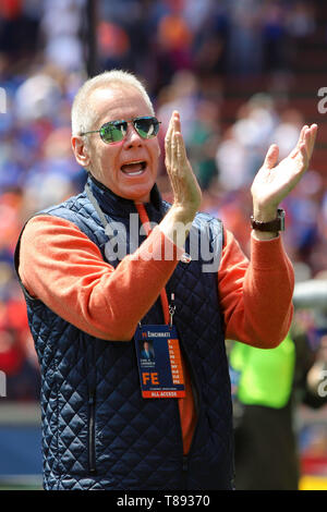 Cincinnati, Ohio, USA. 11th May, 2019. FC Cincinnati's Fatai Alashe (27 ...