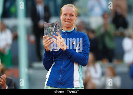 Madrid, Spain. 11th May, 2019. Kiki Bertens (NED) Tennis : Kiki Bertens of Netherlands celebrate during Winning ceremony of singles final match on the WTA Tour Mutua Madrid Open tennis tournament at the Caja Magica in Madrid, Spain . Credit: Mutsu Kawamori/AFLO/Alamy Live News Stock Photo