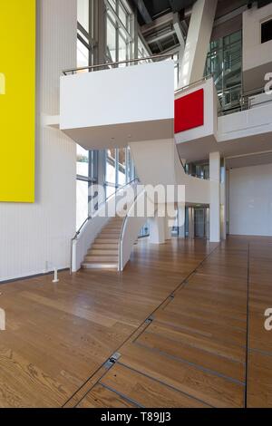 Paris, France, High Angle, Scenics, Fondation Louis Vuitton, Building, BOis  de Boulogne, (Credit Architect: Frank Gehry,) LVMH Stock Photo - Alamy