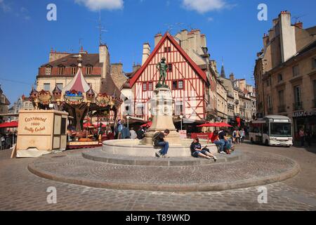France, Cote d'Or, cultural landscape of climates of Burgundy listed as World Heritage by UNESCO, Dijon, Place du Bareuzai also called Place François Rude in the city center of Dijon Stock Photo