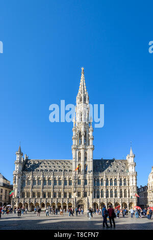 Front view of the town hall and its 96-metre-high belfry on the Grand Place in Brussels, Belgium. Stock Photo