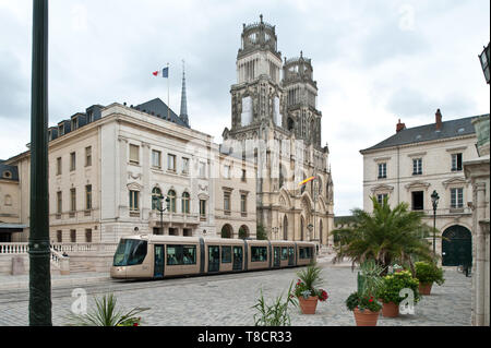 Orleans, Tramway, 2012-07-10 °B Cathedrale 77 Stock Photo