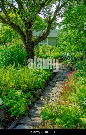 The garden at Broughton House in Kirkcudbright, Dumfries and Galloway, Scotland, where the artist Edward Atkinson Hornel (1864-1933) lived. Stock Photo