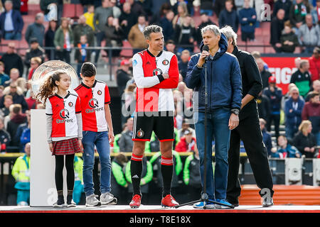 ROTTERDAM , Netherlands , 12-05-2019 , Stadium De Kuip , Dutch Football , Season 2018/2019 , Eredivisie , Feyenoord - ADO Den Haag , Final Result 0-2 , Former striker and coach of the Dutch team Marco van Basten talking to Feyenoord player Robin van Persie who has played his last game in De Kuip Stock Photo