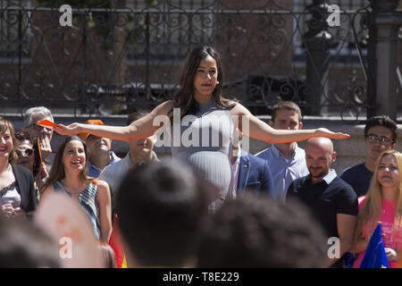 Madrid, Spain. 12th May, 2019. BegoÃ±a VillacÃ-s, candidates for mayor of the city of Madrid, seen speaking during the rally.Political party Ciudadanos holds its First rally in Madrid for the upcoming European elections, regional elections and local elections for next May 26. Credit: Lito Lizana/SOPA Images/ZUMA Wire/Alamy Live News Stock Photo