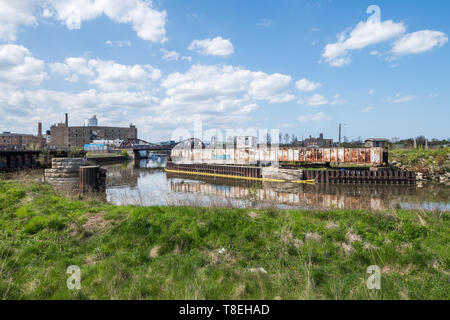 Chicago, Milwaukee, & St. Paul Z-6 Bridge, built in 1899, one of the oldest bridges in Chicago Stock Photo