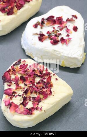 France, Saone et Loire, Hurigny cheese Chevenet, pink heart cheese (with goat's milk and rose petals) Stock Photo